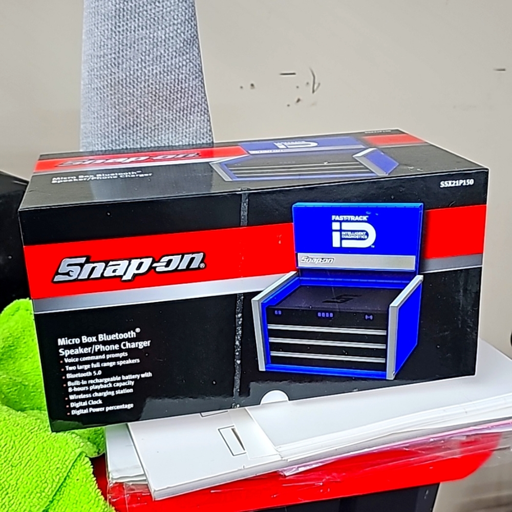 snap on toolbox speaker